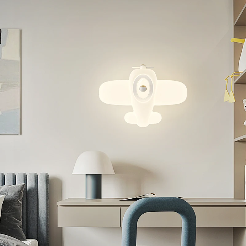 2025 Lampada da parete per aer - Baby Nursery Yellow Walls recensione e prezzo